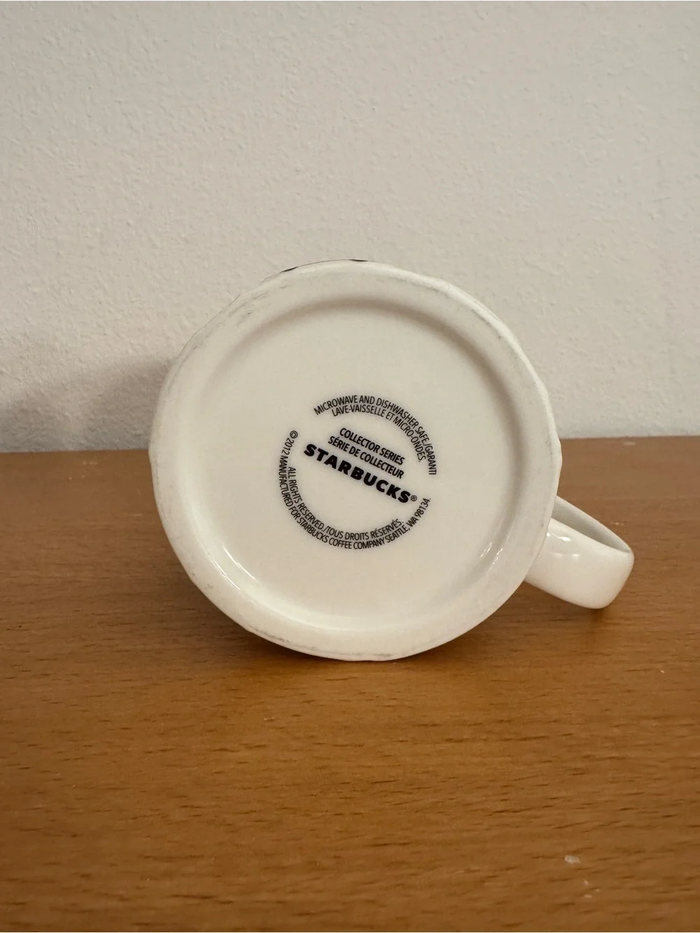 Starbucks | Los Angeles Skyline Red Car Coffee Cup